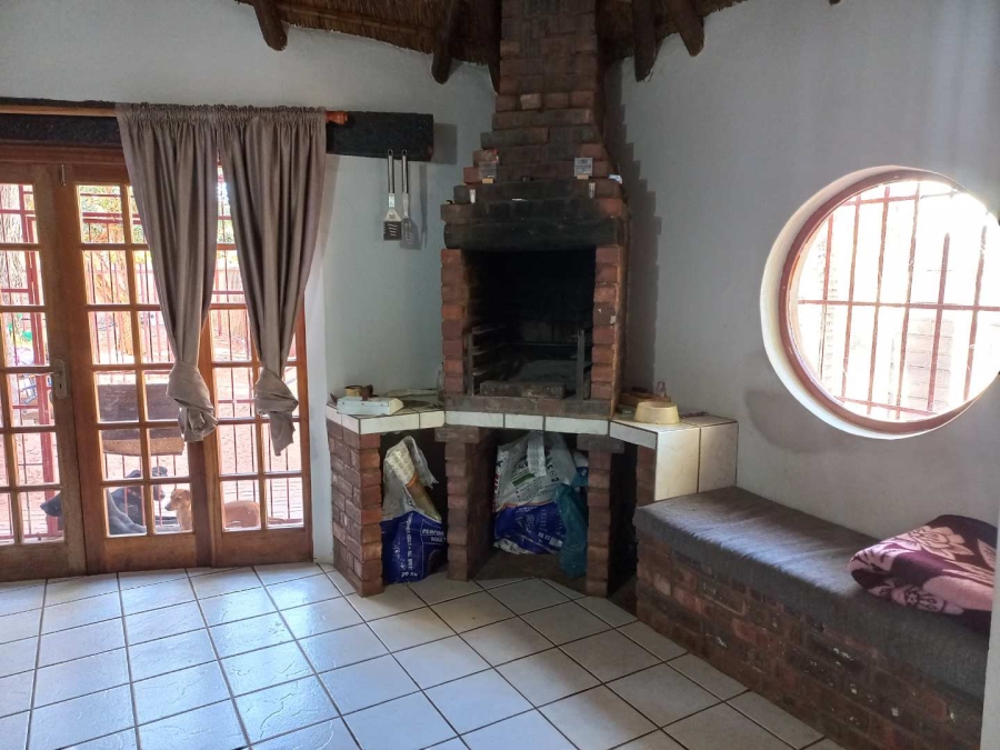 5 Bedroom Property for Sale in Blydeville Northern Cape